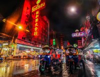 Tropical travel: Het contrast tussen bruisende steden en serene landschappen